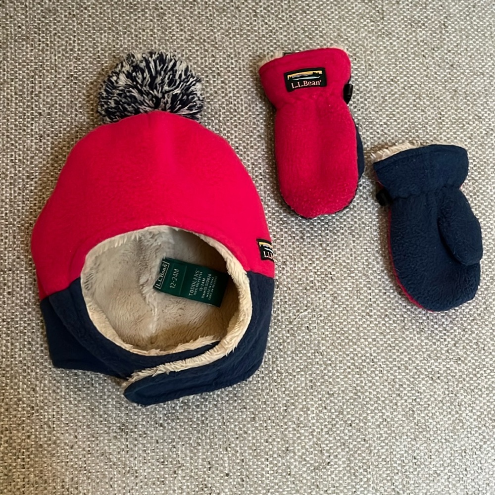Toddler hat and mittens